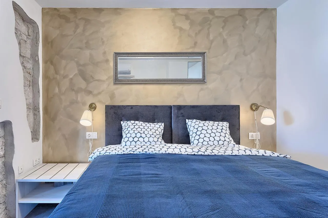 Luxury Flats In City Centre Pula Chorwacja
