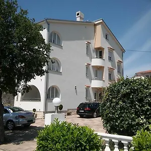 Pensjonat Garfild Novi Vinodolski